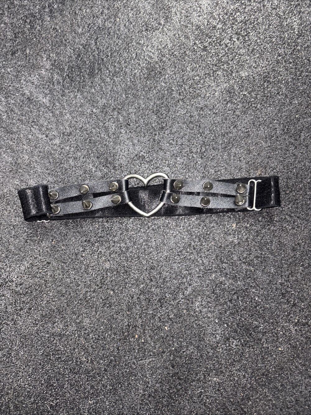 Womens Gothic Fetish Heart Choker With Spike Snap Adjustable Necklace Jewlery...
